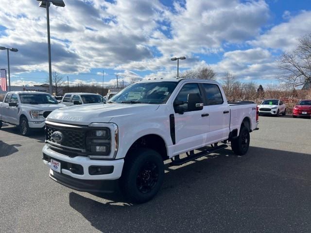 new 2024 Ford F-250 car, priced at $61,845