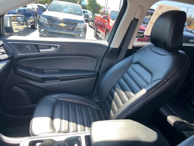 used 2022 Ford Edge car, priced at $29,995