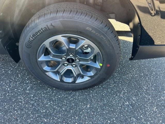 new 2025 Ford Maverick car, priced at $39,180