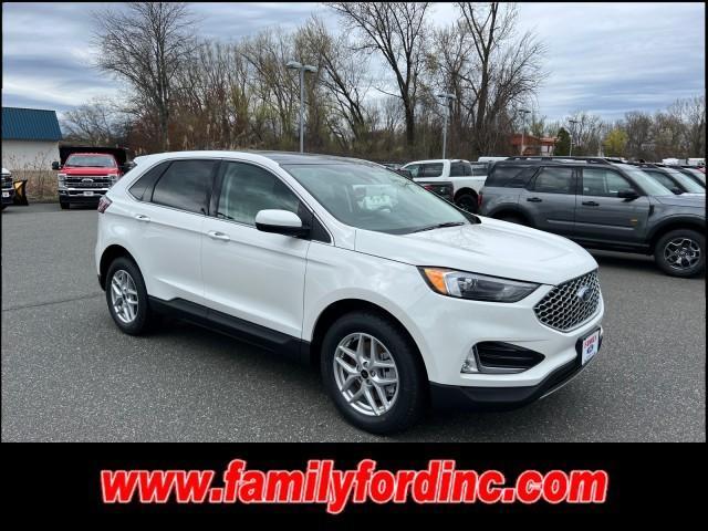 new 2024 Ford Edge car, priced at $44,359