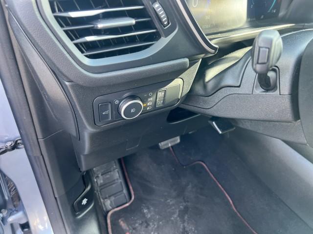 used 2022 Ford Escape car, priced at $25,999