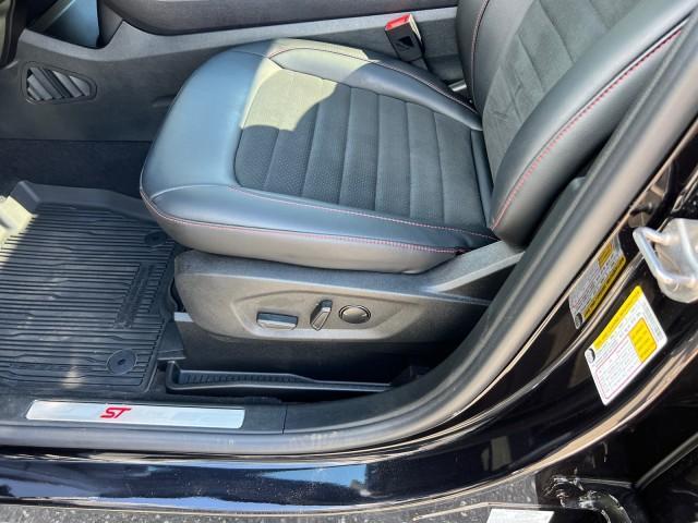 used 2024 Ford Edge car, priced at $38,995