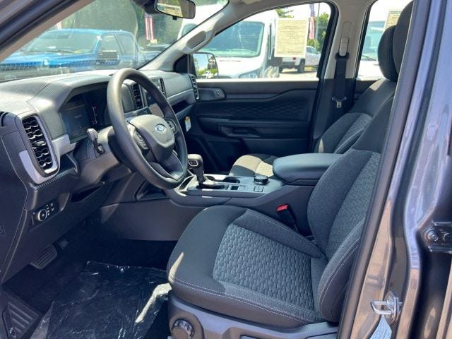 new 2025 Ford Ranger car, priced at $39,955