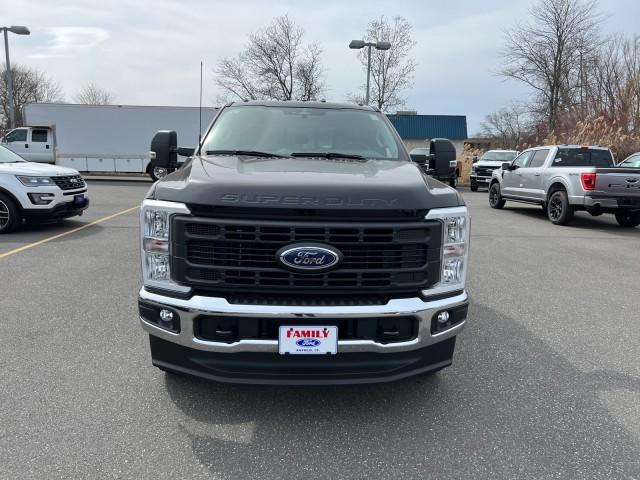 new 2023 Ford F-350 car, priced at $54,170