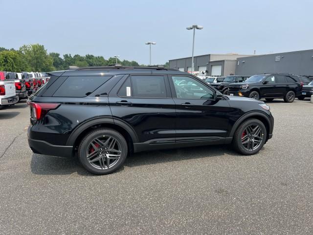 new 2025 Ford Explorer car, priced at $62,110