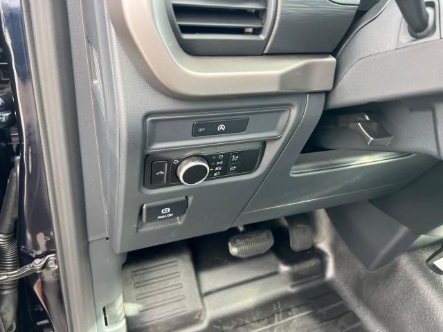 new 2025 Ford F-150 car, priced at $39,985