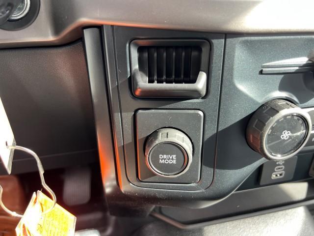 new 2025 Ford F-150 car, priced at $39,985