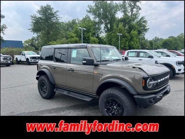 new 2025 Ford Bronco car, priced at $65,717