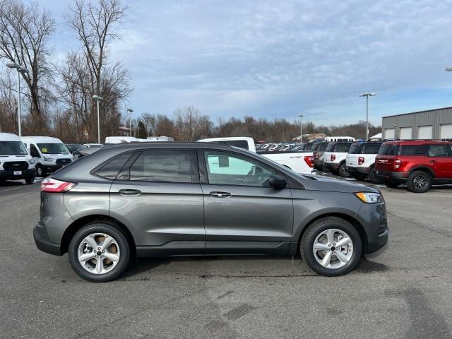 new 2024 Ford Edge car, priced at $39,815