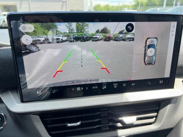 new 2025 Ford Explorer car, priced at $49,714