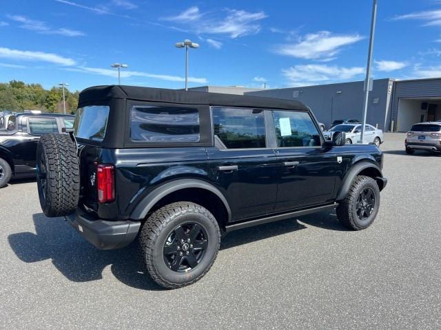 new 2025 Ford Bronco car, priced at $49,830