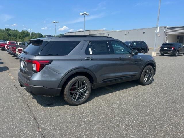 new 2025 Ford Explorer car, priced at $53,275