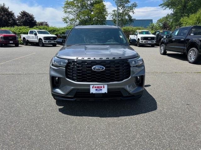 new 2025 Ford Explorer car, priced at $49,270
