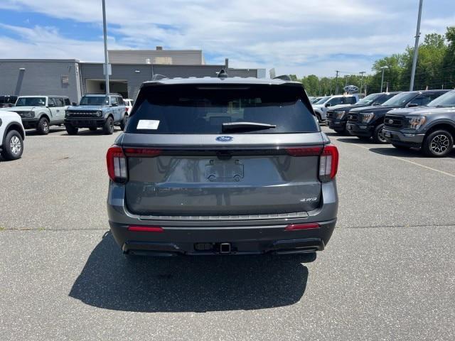 new 2025 Ford Explorer car, priced at $49,270