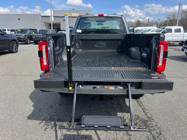 new 2025 Ford F-350 car, priced at $59,715
