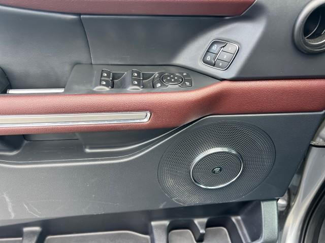 used 2024 Ford Expedition car, priced at $50,690