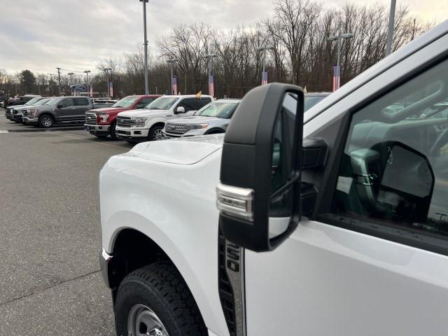 new 2024 Ford F-350 car, priced at $64,425