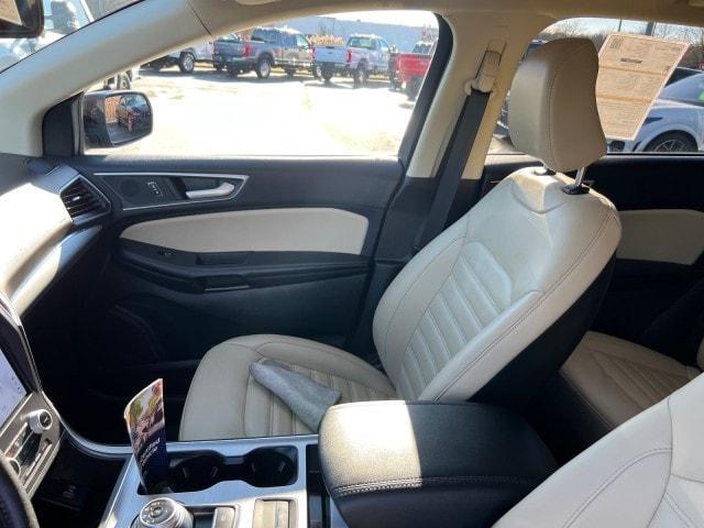 used 2022 Ford Edge car, priced at $30,995