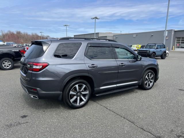 used 2023 Honda Pilot car, priced at $44,995