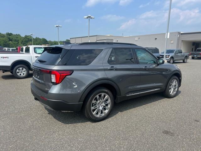 new 2025 Ford Explorer car, priced at $46,571
