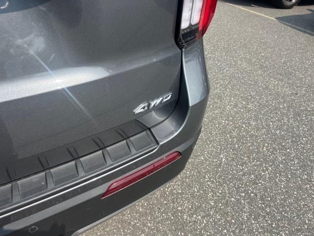 new 2025 Ford Explorer car, priced at $46,571