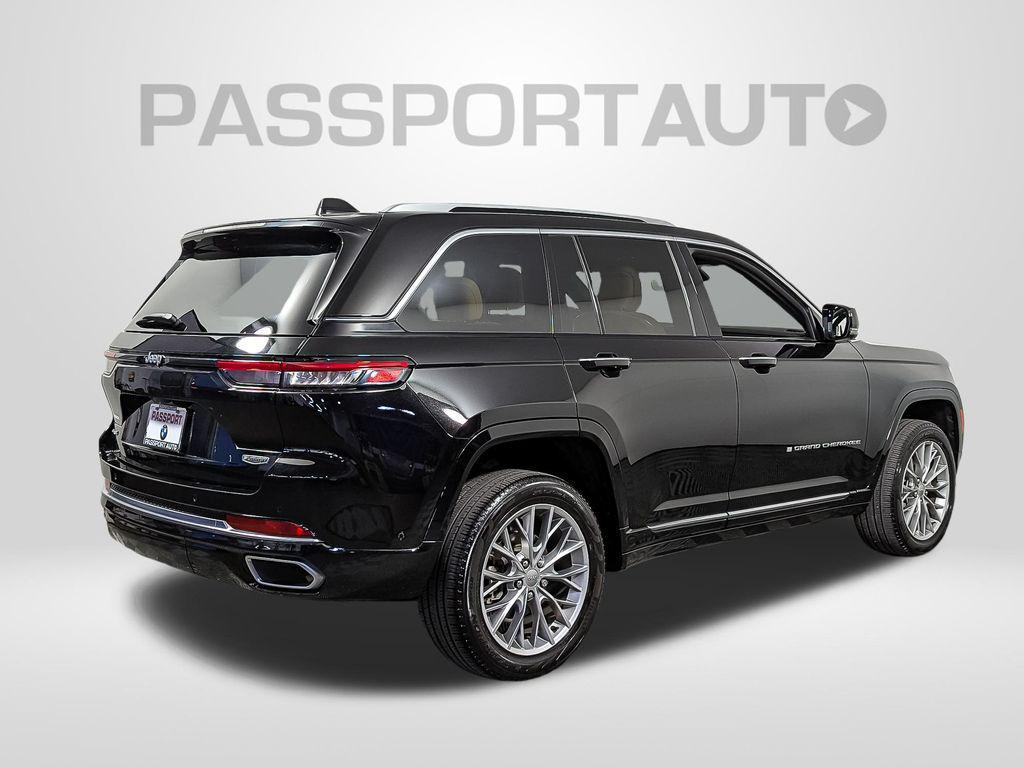 used 2023 Jeep Grand Cherokee car, priced at $44,995