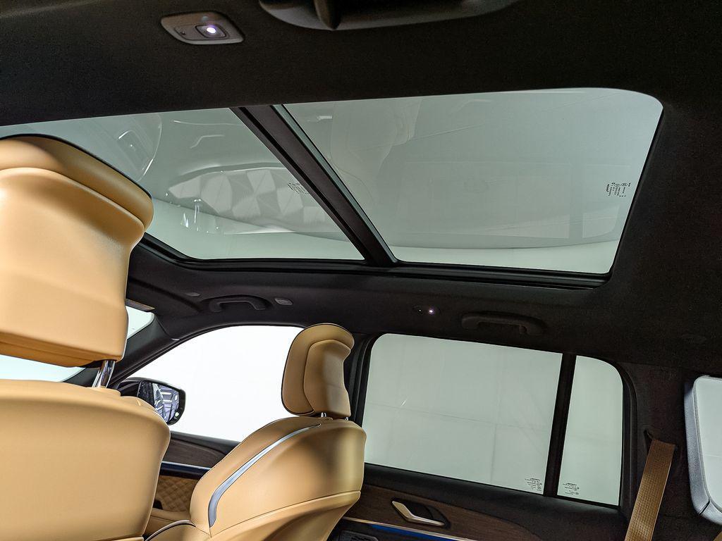 used 2023 Jeep Grand Cherokee car, priced at $44,995