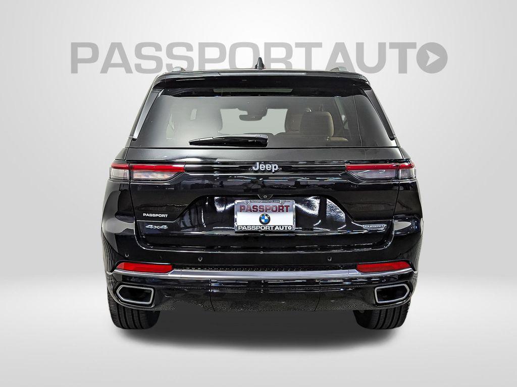 used 2023 Jeep Grand Cherokee car, priced at $44,995