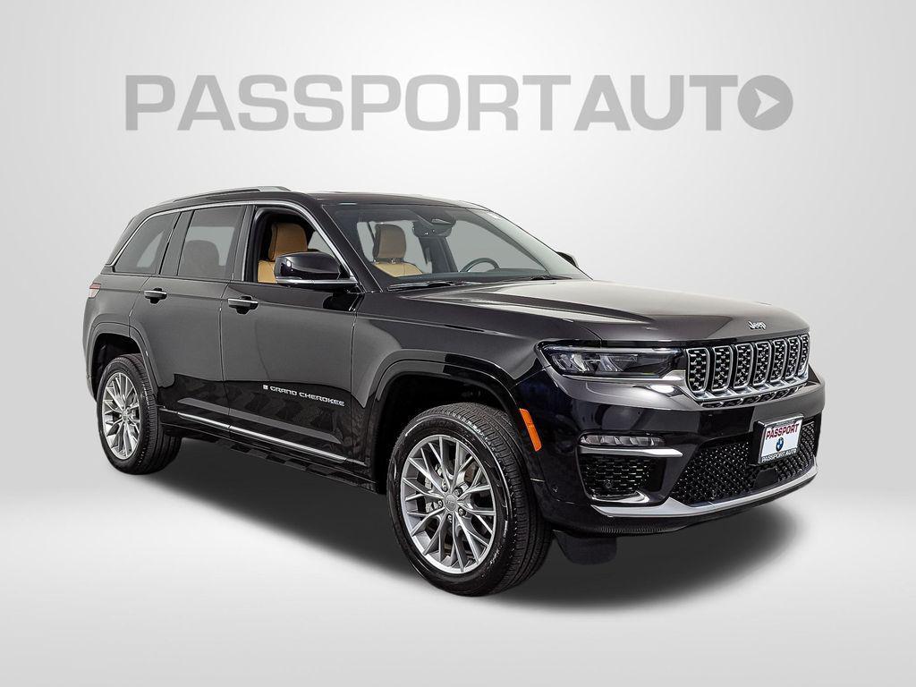 used 2023 Jeep Grand Cherokee car, priced at $44,995