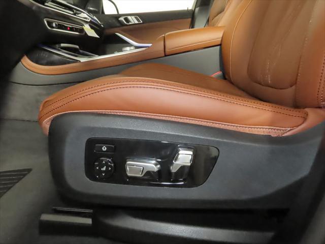 new 2026 BMW X7 car, priced at $121,730