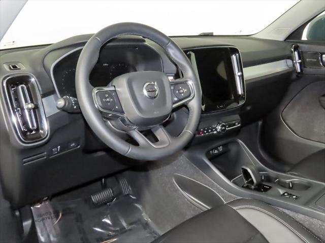 used 2022 Volvo XC40 car, priced at $24,995