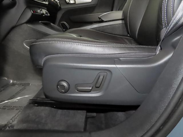 used 2022 Volvo XC40 car, priced at $24,995