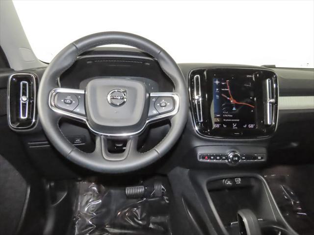 used 2022 Volvo XC40 car, priced at $24,995