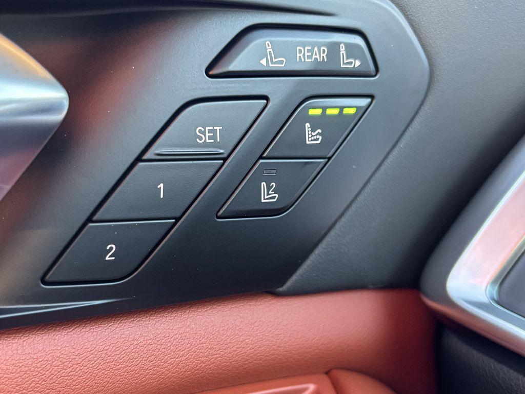 new 2026 BMW X7 car, priced at $123,130