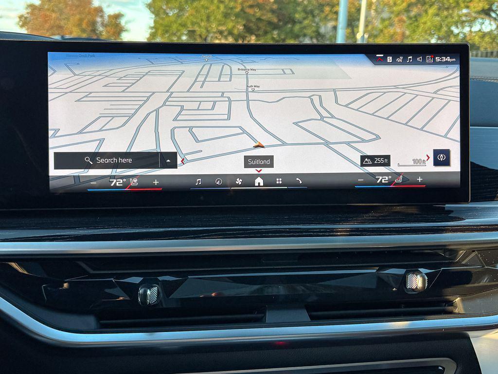 new 2026 BMW X7 car, priced at $123,130