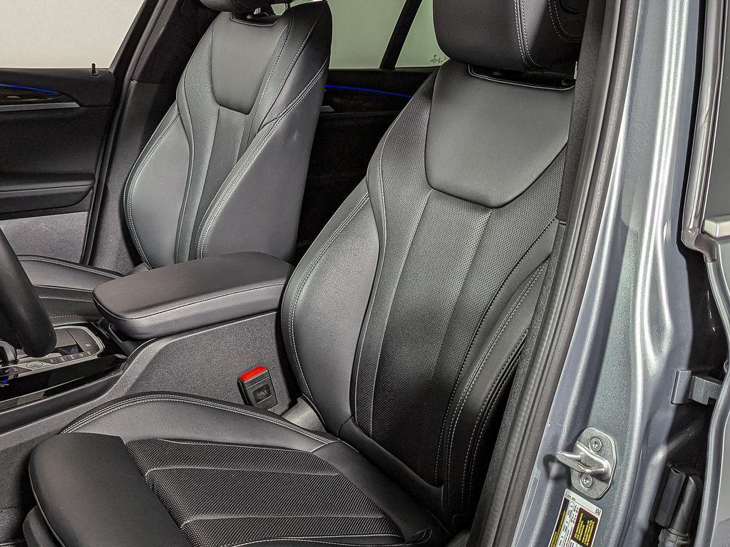 used 2023 BMW X3 car, priced at $31,995