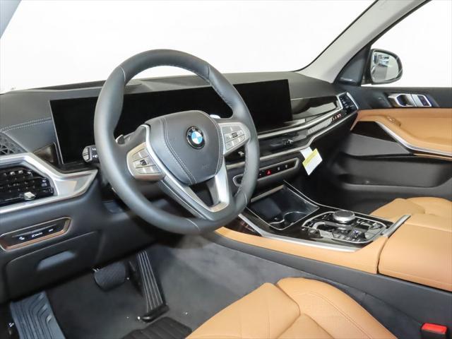 new 2025 BMW X7 car, priced at $90,795