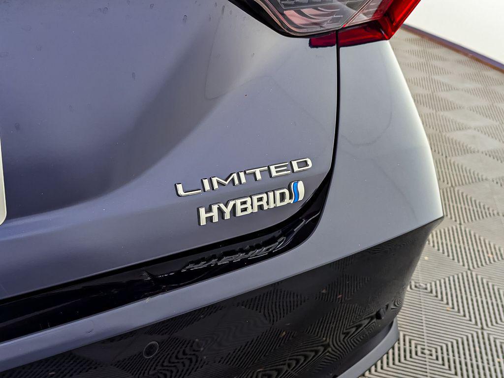 used 2021 Toyota Avalon Hybrid car, priced at $29,995