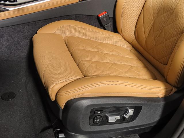 new 2026 BMW X7 car, priced at $98,230