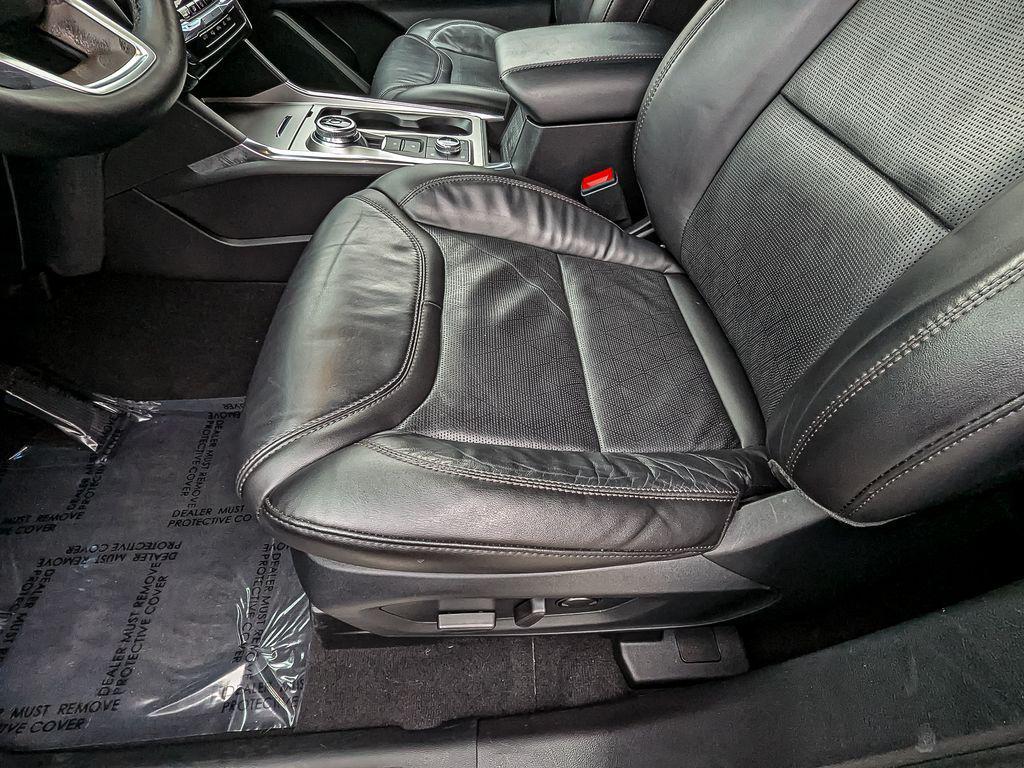 used 2022 Ford Explorer car, priced at $33,995