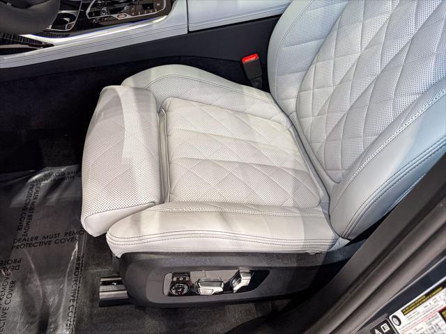 new 2025 BMW X7 car, priced at $101,850