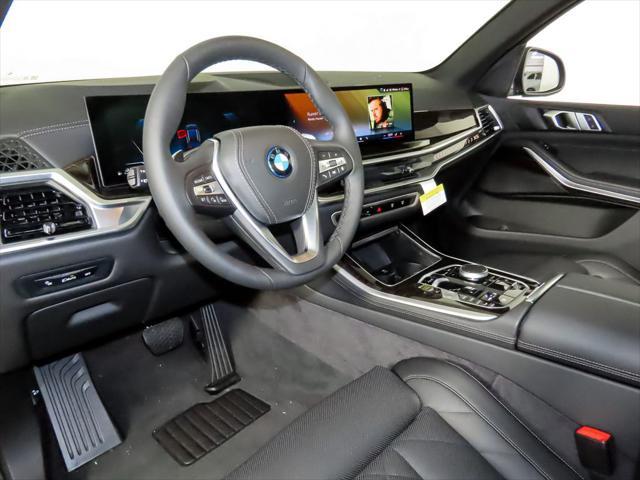 new 2025 BMW X5 PHEV car, priced at $76,175