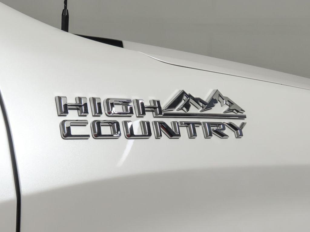 used 2021 Chevrolet Silverado 1500 car, priced at $42,995