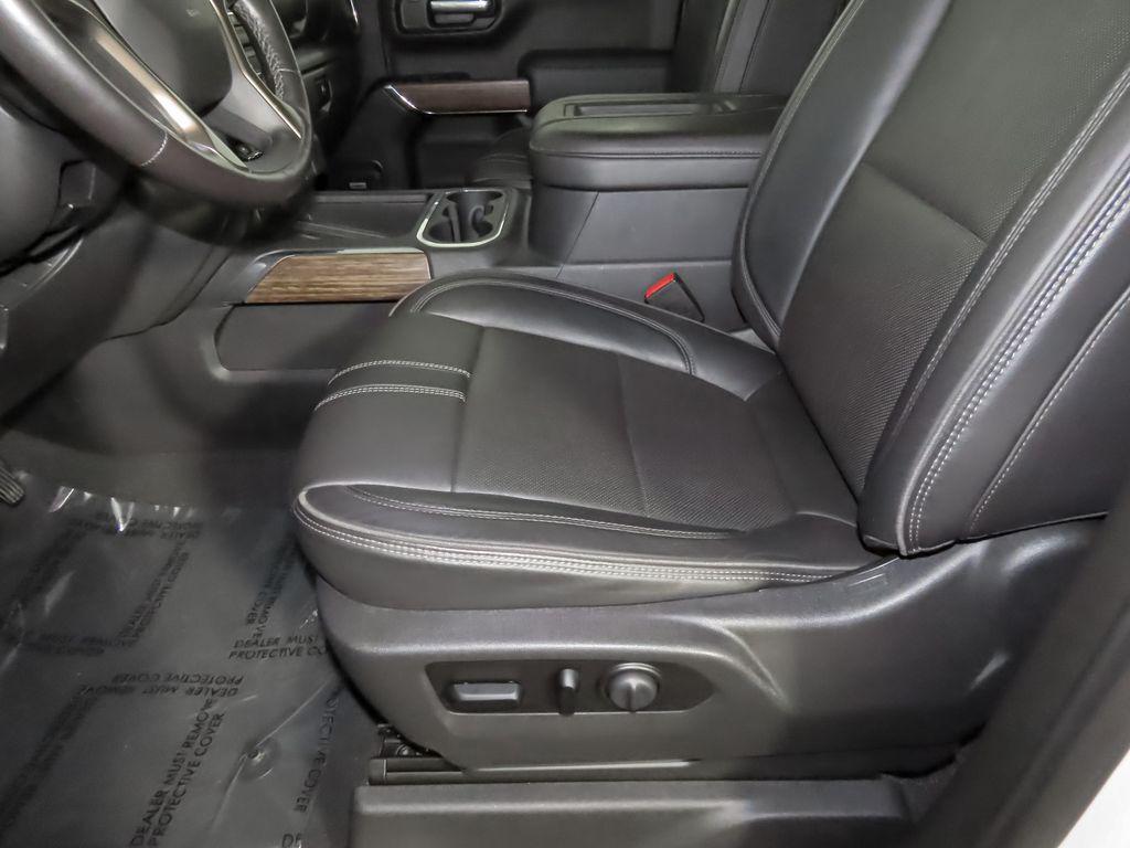 used 2021 Chevrolet Silverado 1500 car, priced at $42,995