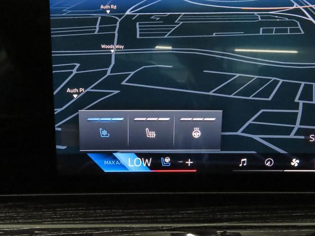 new 2025 BMW i7 car, priced at $113,125