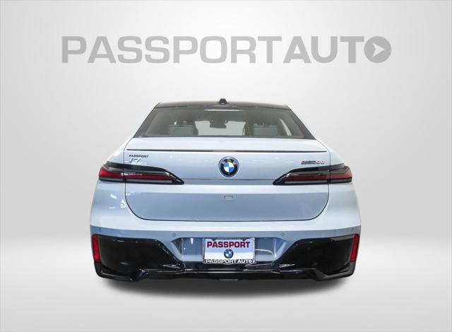 new 2025 BMW i7 car, priced at $113,125