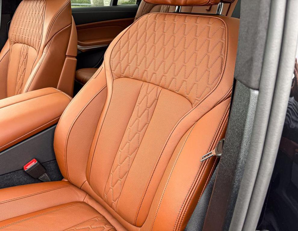 new 2026 BMW X7 car, priced at $121,875