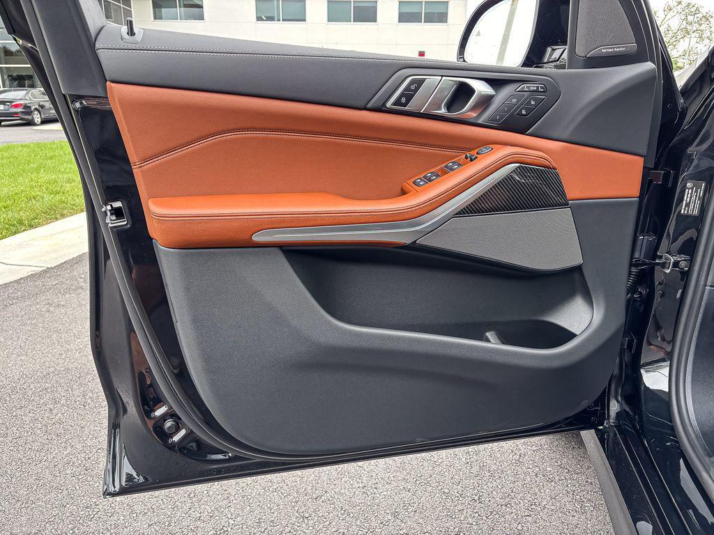 new 2026 BMW X7 car, priced at $121,875