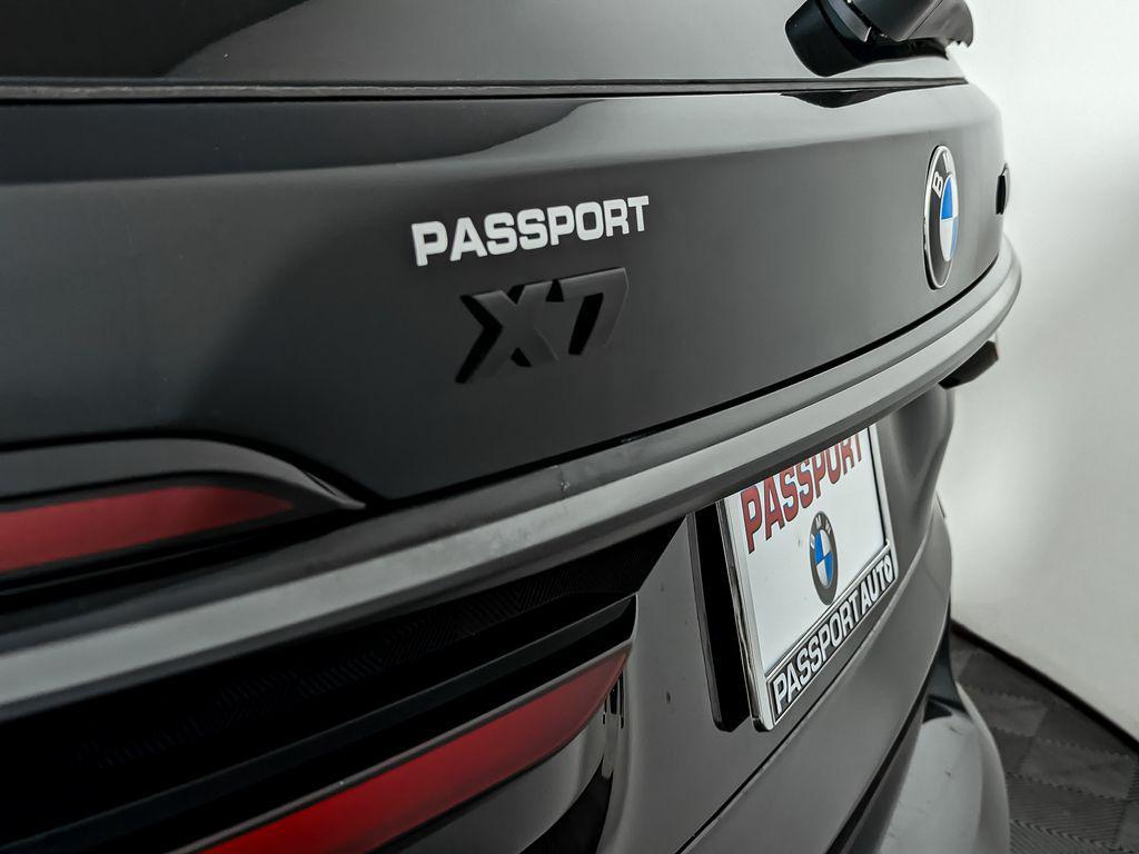 new 2026 BMW X7 car, priced at $123,595