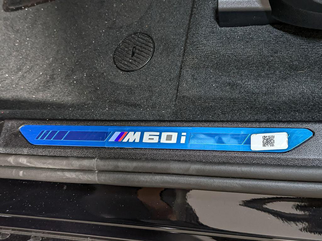 new 2026 BMW X7 car, priced at $123,295